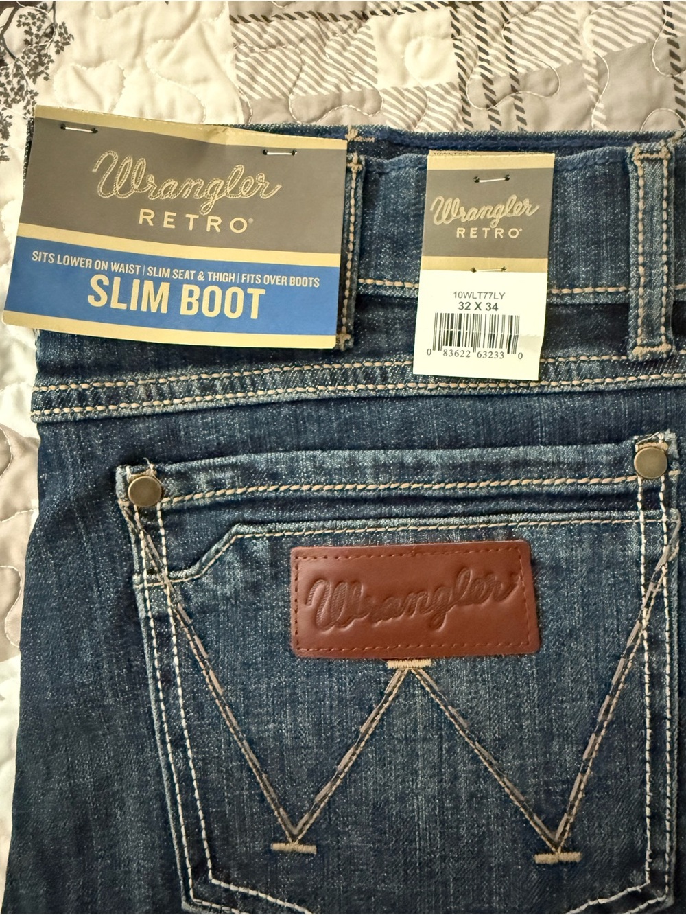 Men’s Wrangler Slim Boot Retro Jeans
